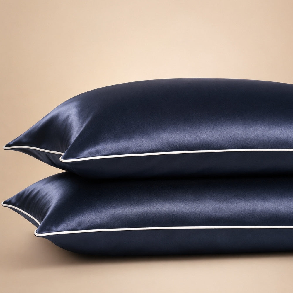 August - Zipper Silk Pillowcase | The Silk Avenue