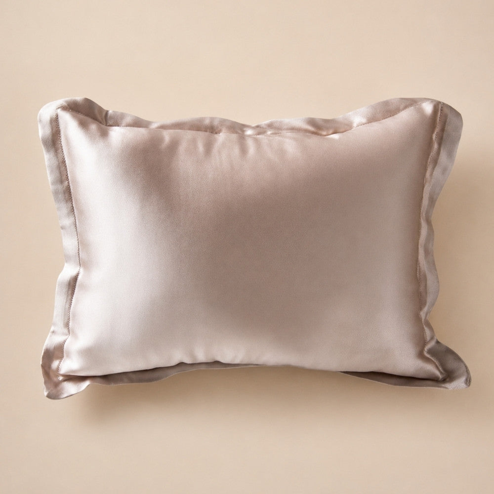 Austin - Silk Throw Pillow | The Silk Avenue