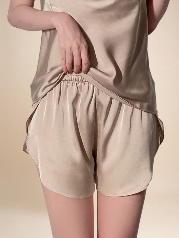 Avienna - Ruffle Hem Silk Shorts | The Silk Avenue