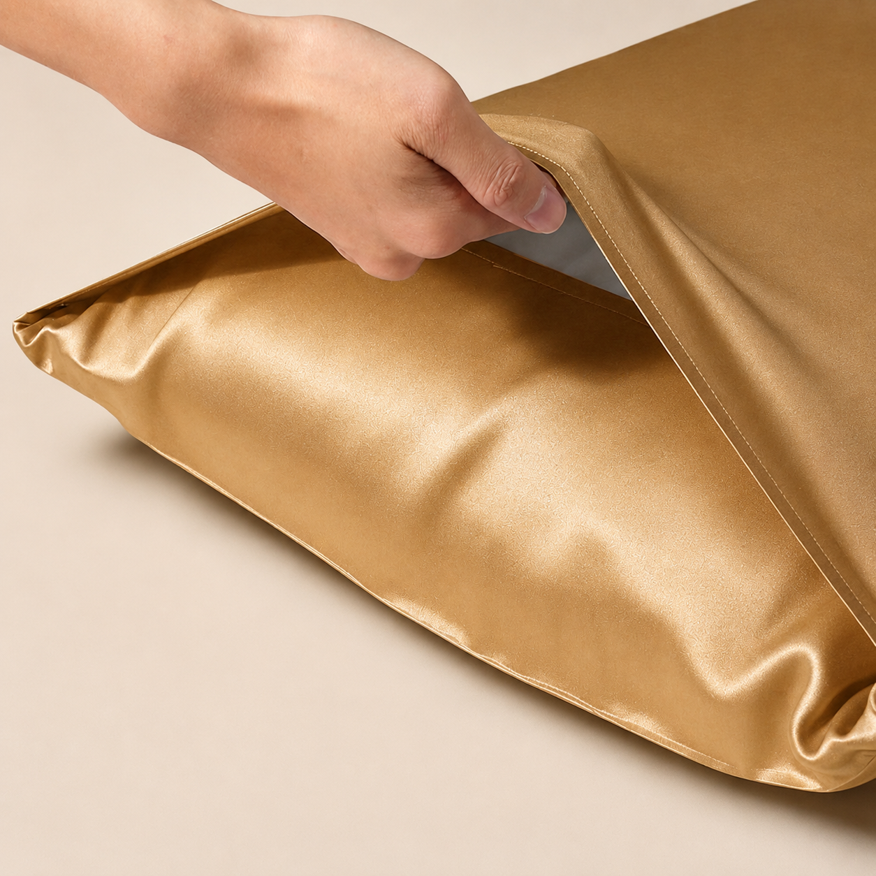 Lennon - Double-Sided Silk Pillowcase