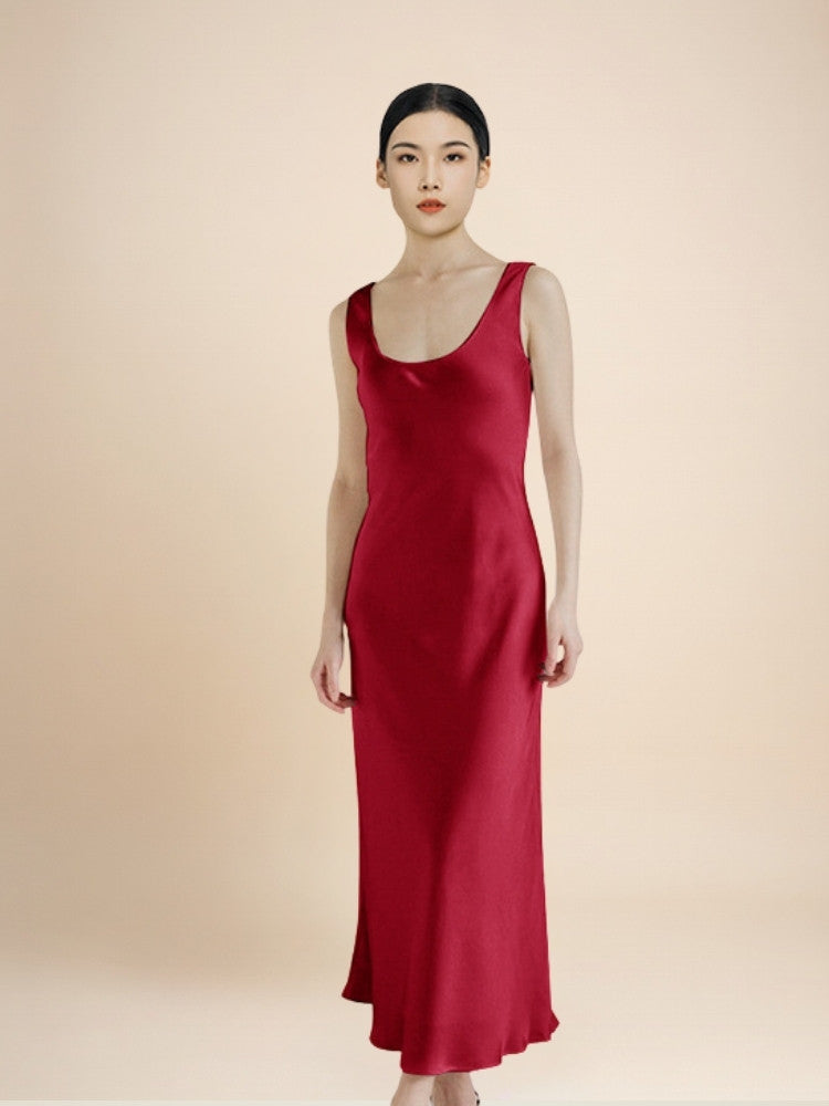 Beatrice – Silk U-Neck Maxi Dress | The Silk Avenue