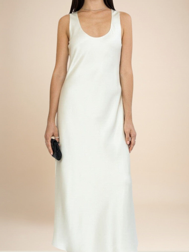 Beatrice – Silk U-Neck Maxi Dress | The Silk Avenue