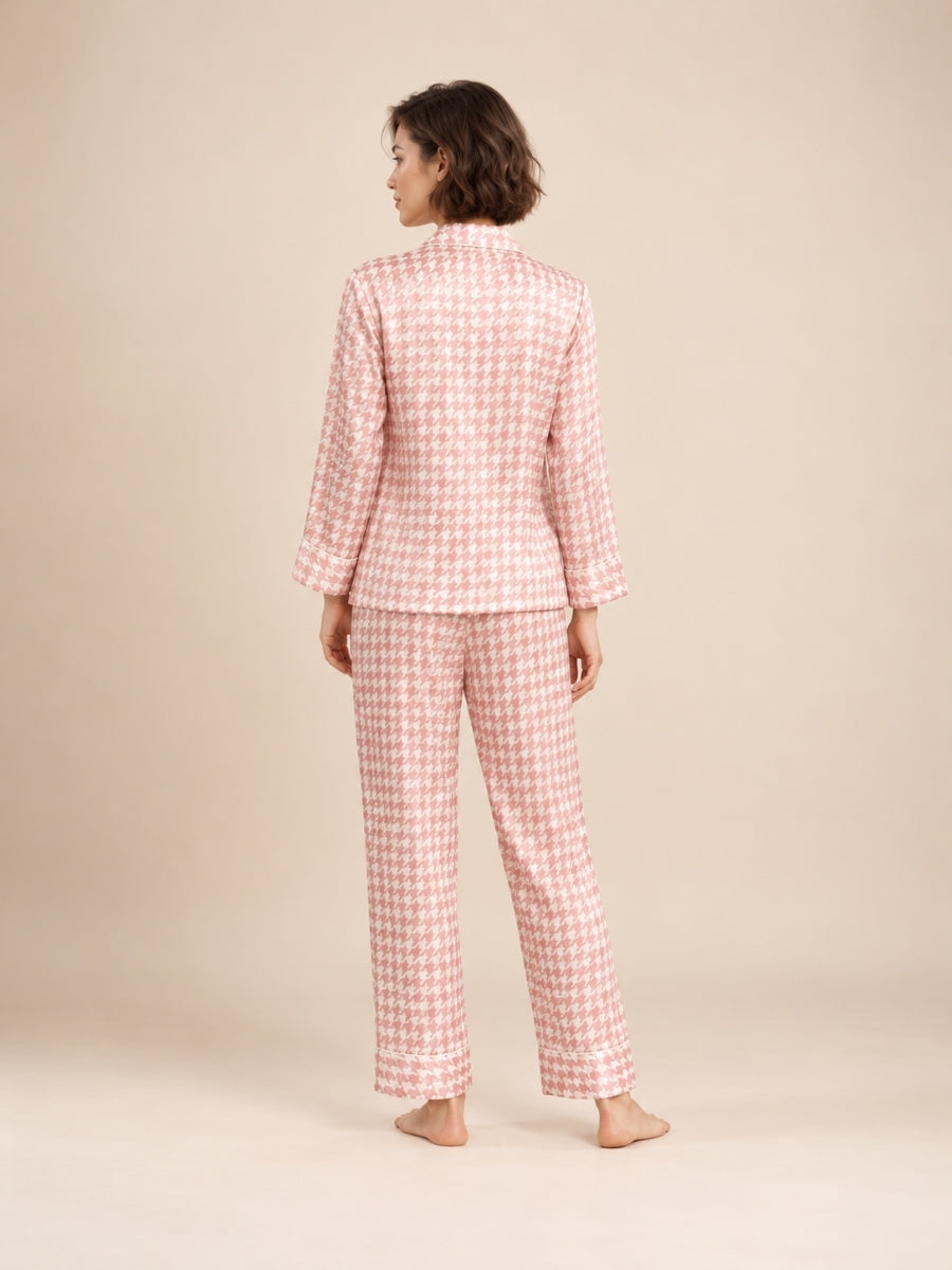 Daryssa - Pink Houndstooth Silk Pajama Set | The Silk Avenue