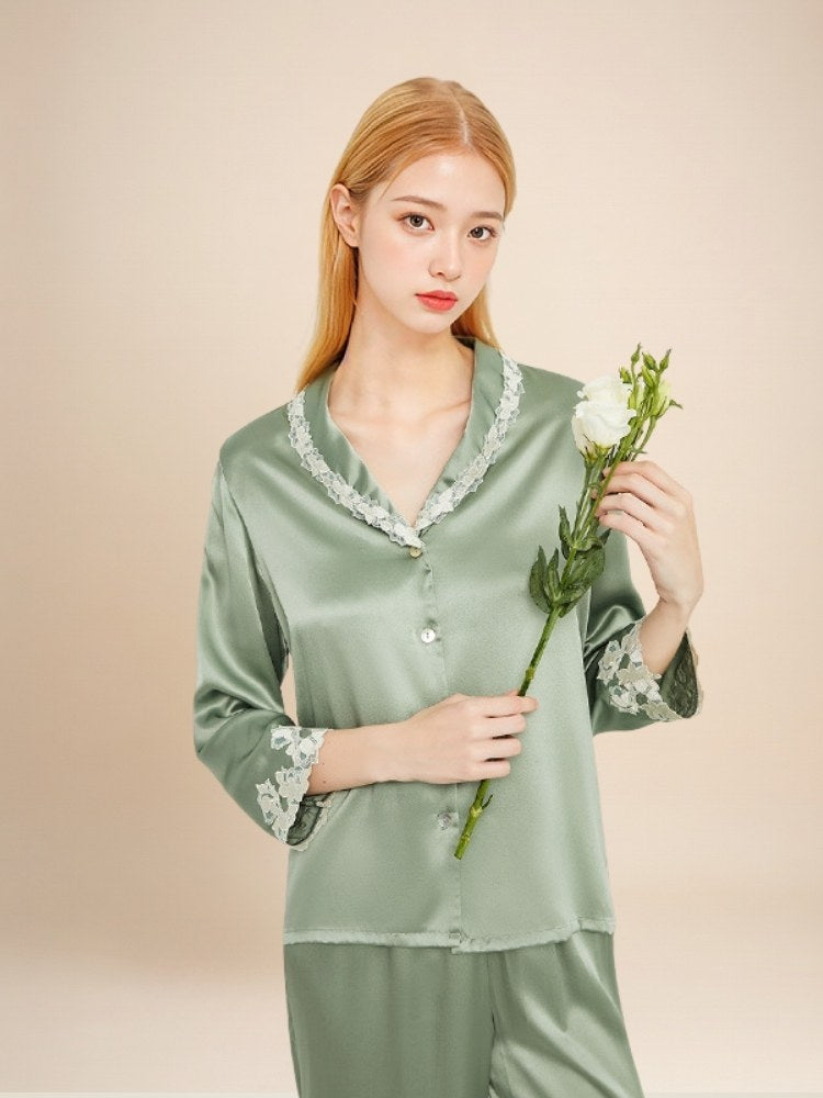 Julevia Silk Pajama Set | The Silk Avenue
