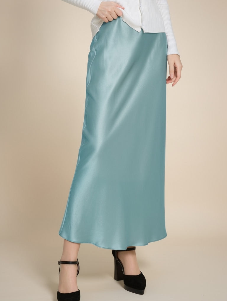 Lioraen Long Silk Fishtail Skirt | The Silk Avenue