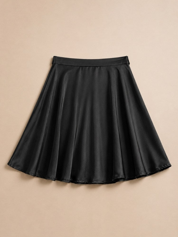 Selindra - Black Bow-Tie Silk Mini Skirt | The Silk Avenue
